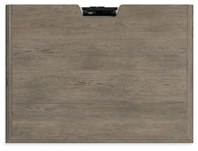 Mesita de noche de tres cajones Lexorne