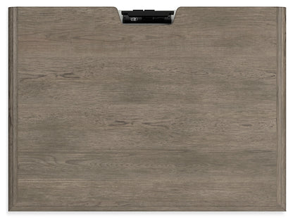 Mesita de noche de tres cajones Lexorne