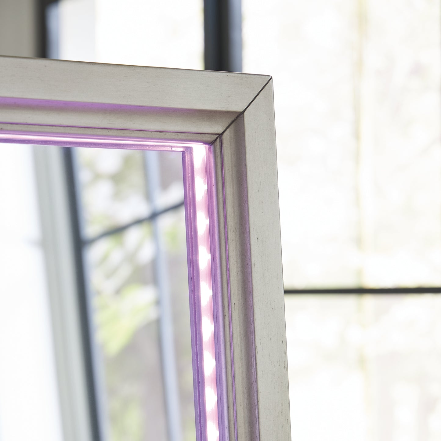 Espejo de pie/almacenamiento Evesen