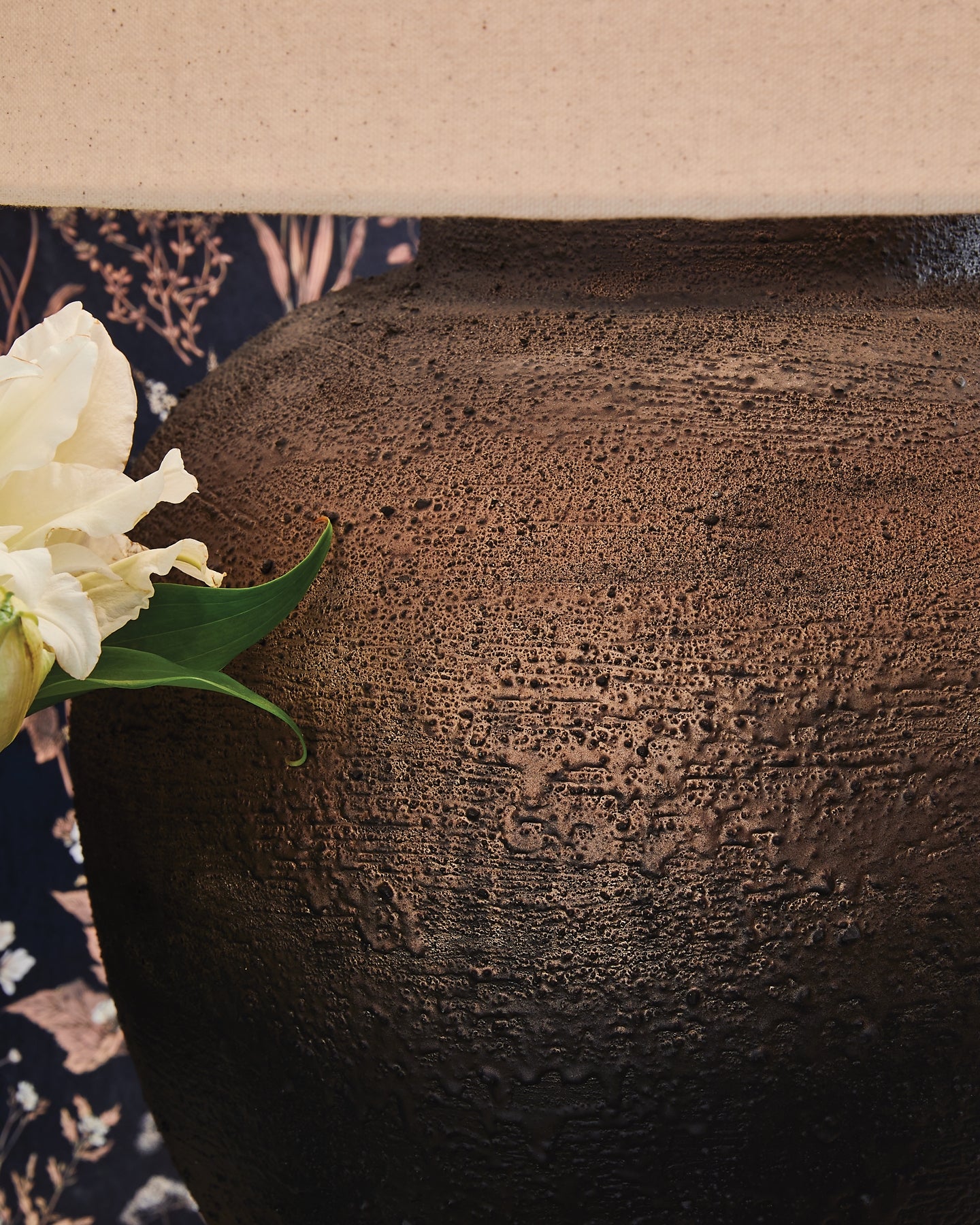 Lámpara de mesa de metal Newgerhard (1 unidad)