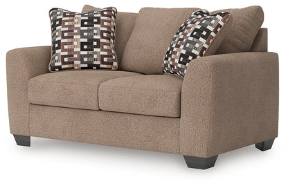 Triston-Peaks Loveseat