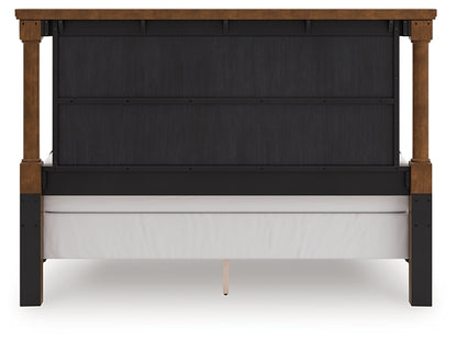 Rowlenstown California King Poster Bed with Mirrored Dresser