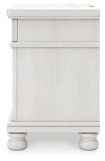 Rowlenstown King Poster Bed, Dresser, Mirror and Nightstand