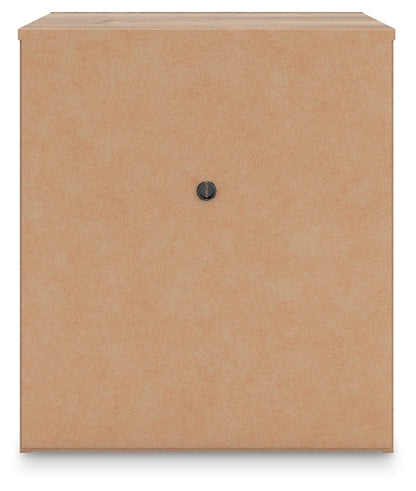 Kinlanni Queen Upholstered Panel Bed, Dresser, Mirror and Nightstand